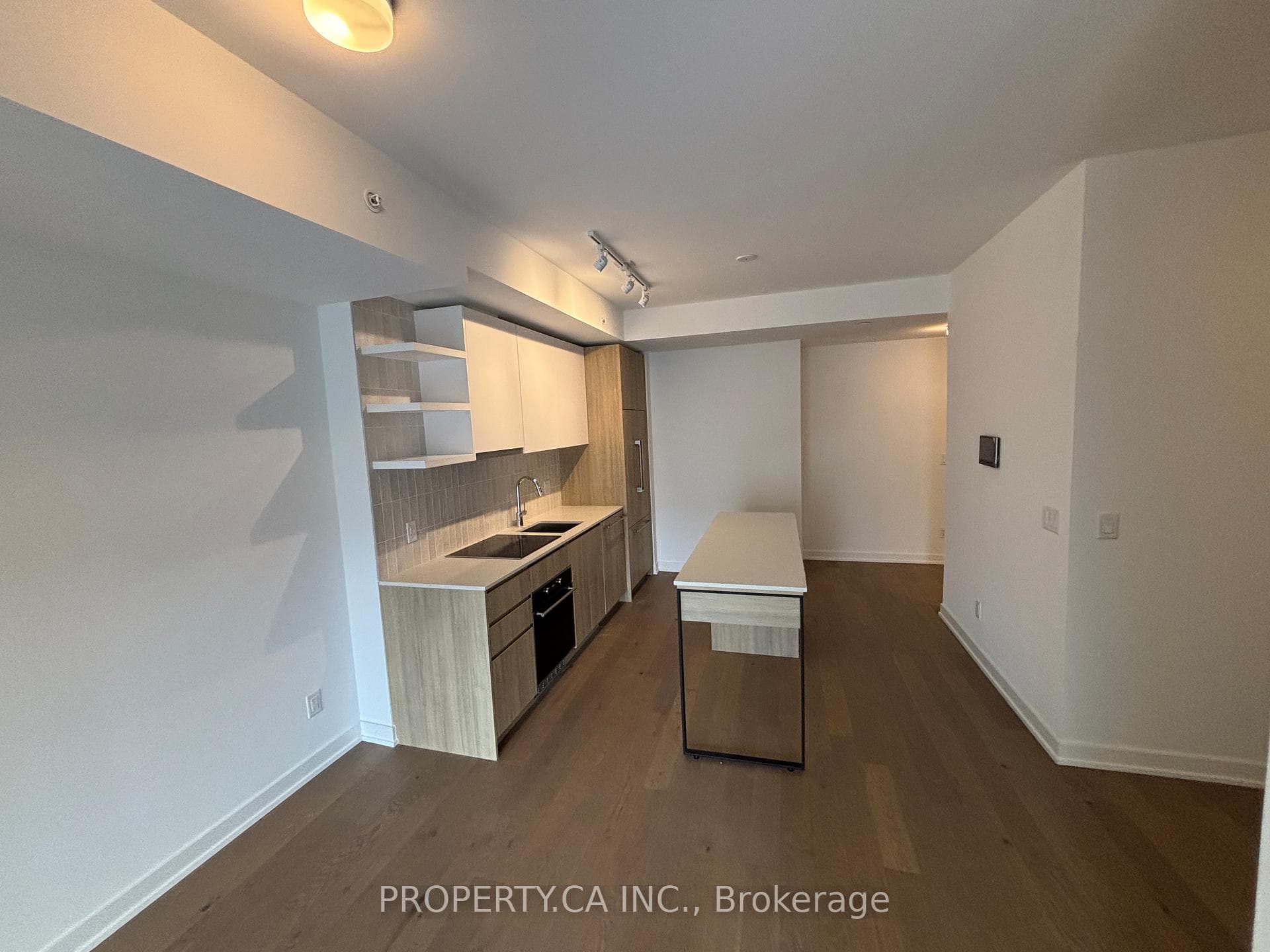 1161 Kingston Road Unit 308 - Condo photo 6 of 23 in Birch Cliff / Cliffside, Ontario