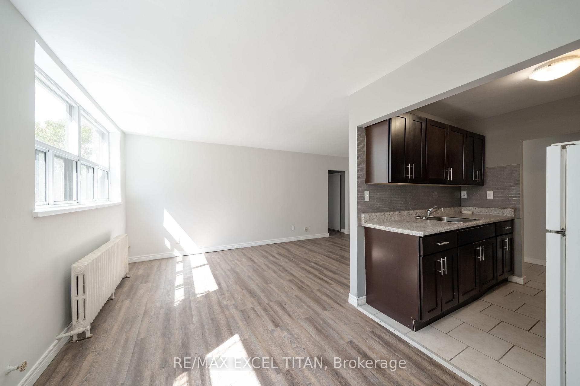 799 Robinson Street Unit 11 - Condo photo 9 of 13 in Burlington, Ontario