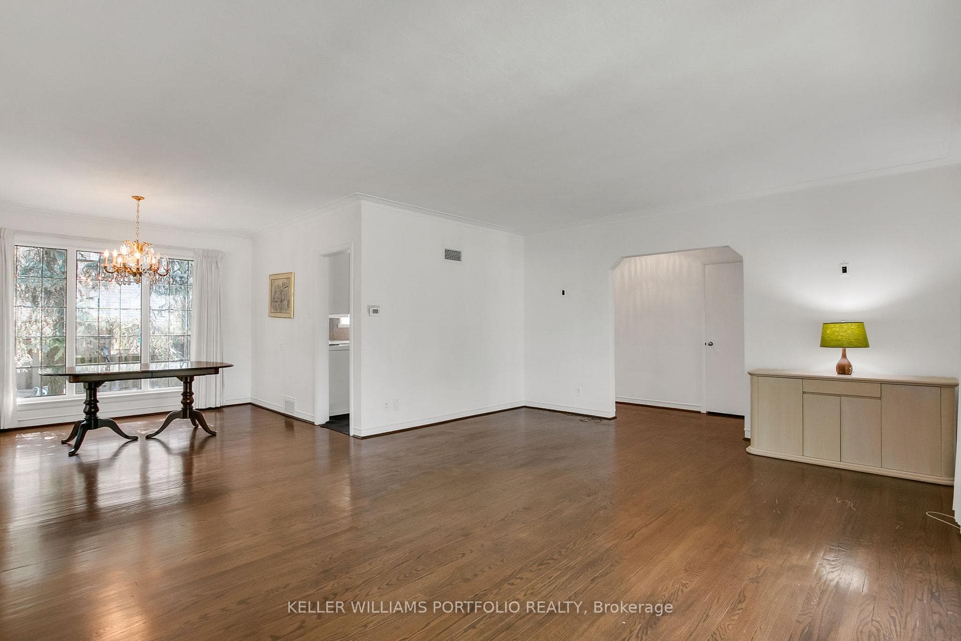 29 Winlock Park - Detached photo 7 of 30 in Willowdale / Newtonbrook, Ontario
