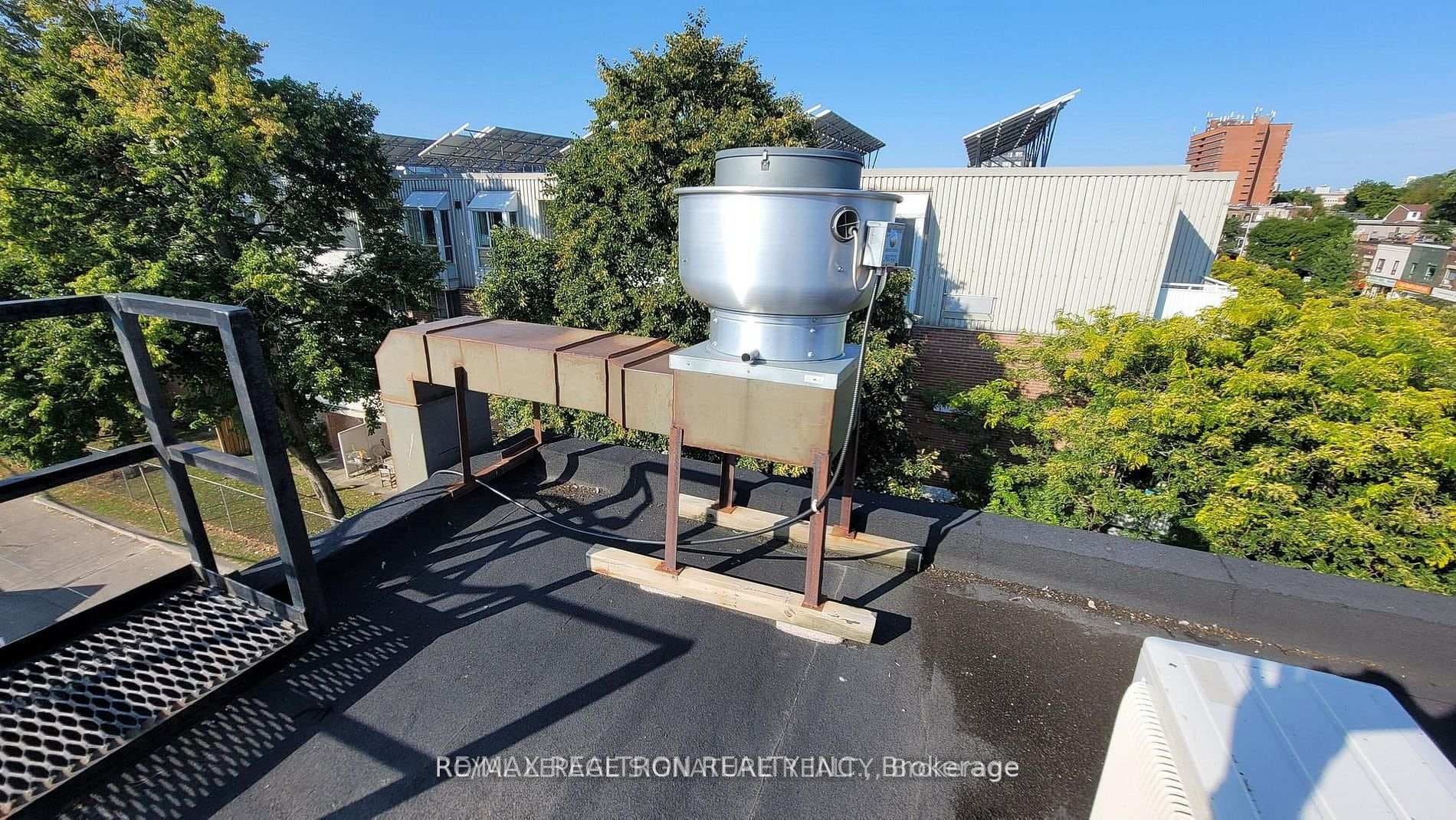 1301 Danforth Avenue Unit 1299 - Detached photo 36 of 39 in Riverdale / Leslieville, Ontario