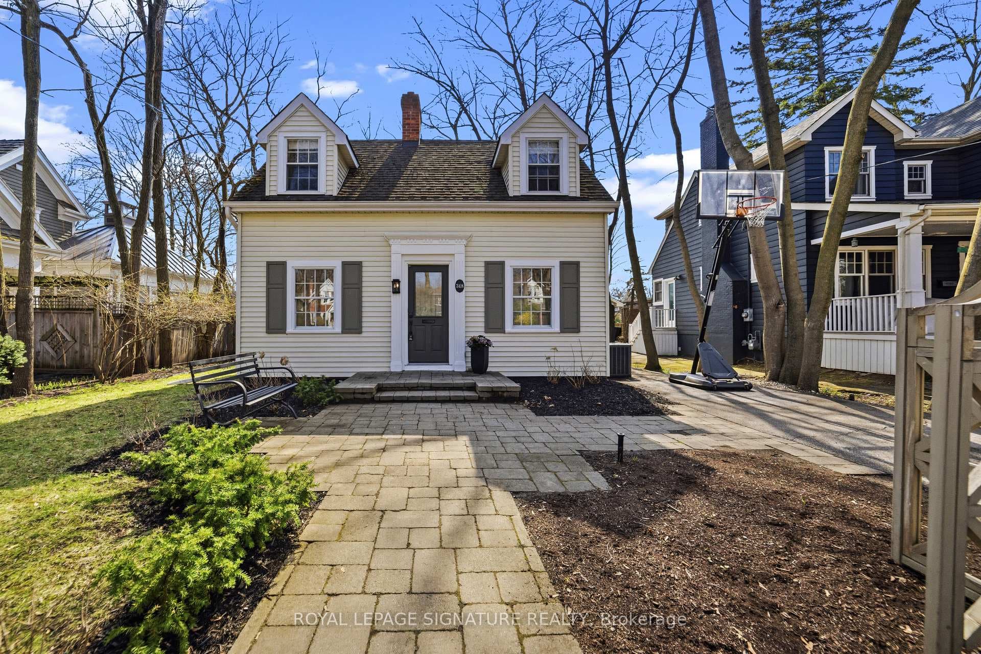 348 Douglas Avenue - Detached for sale in Glen Abbey, Ontario