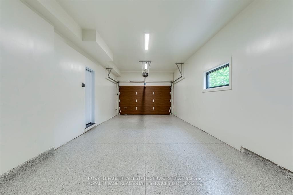 559 Walkers Line - Detached photo 43 of 50 in Burlington, Ontario