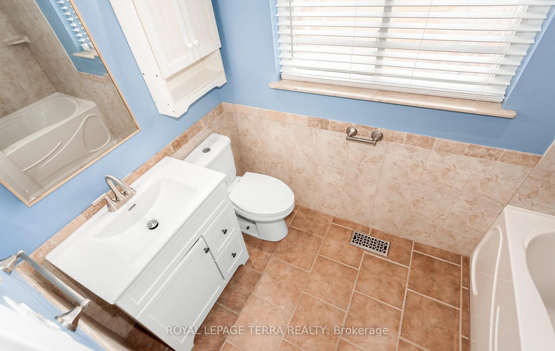 2475 Brookhurst Road - Semi-Detached photo 18 of 44 in Mississauga, Ontario
