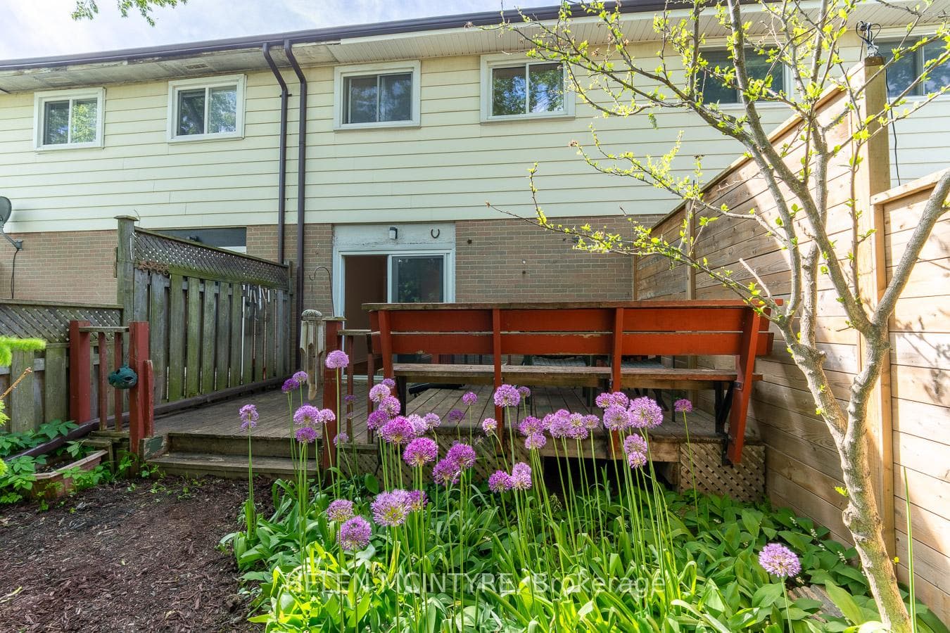 140 Ripley Court Unit 4 - Townhouse photo 46 of 47 in Oakville, Ontario