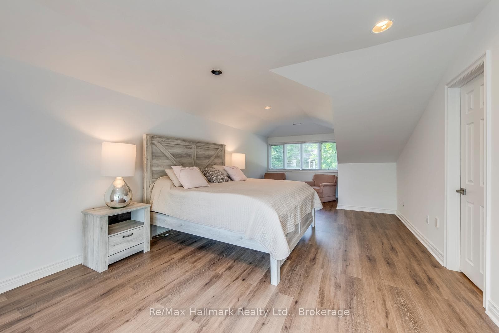 157 Trelawn Avenue - Detached photo 32 of 50 in Oakville, Ontario