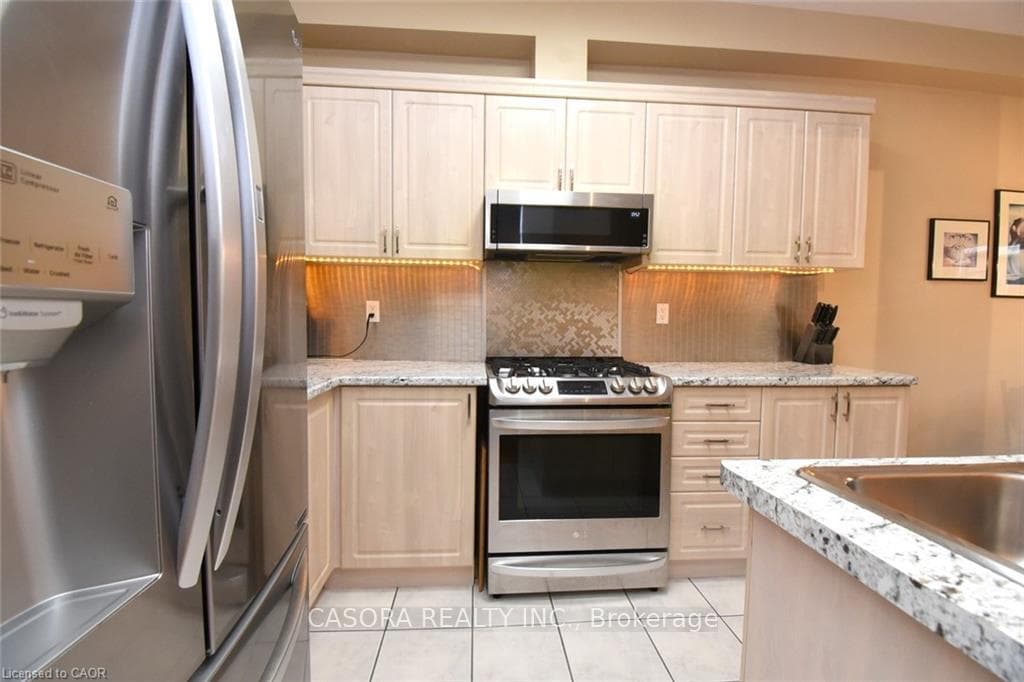 2229 WALKERS Line Unit 9 - Condo photo 6 of 46 in Burlington, Ontario