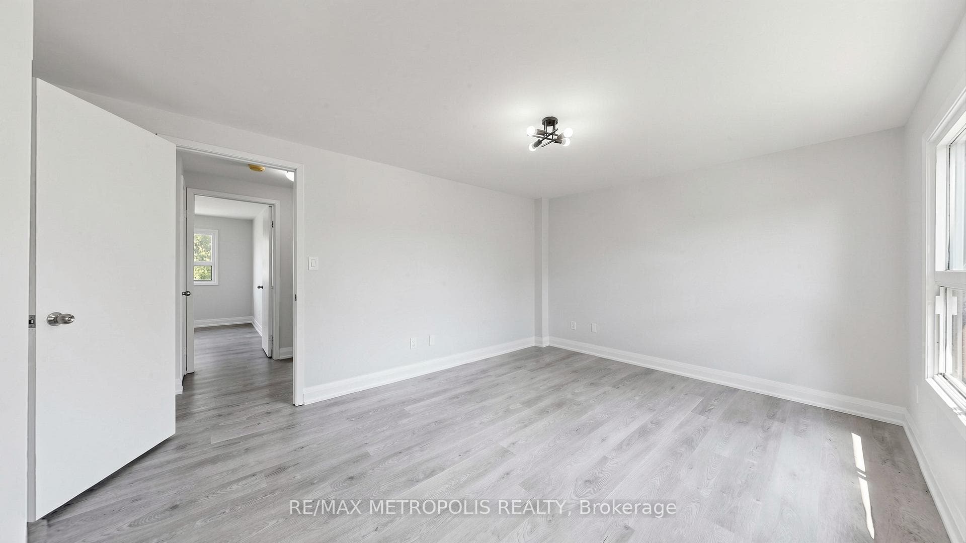11 Livonia Place Unit 18 - Condo photo 24 of 50 in Scarborough (West Hill / Highland Creek), Ontario