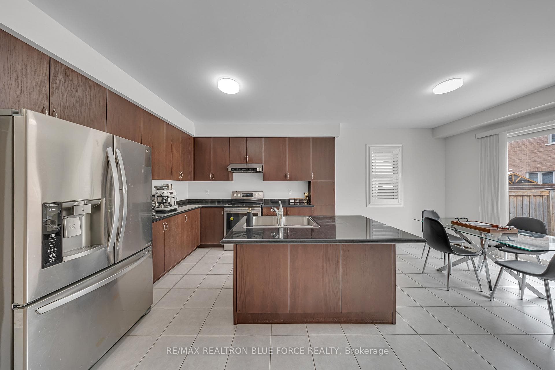 38 Pinedale Avenue - Detached photo 14 of 50 in Caledon, Ontario