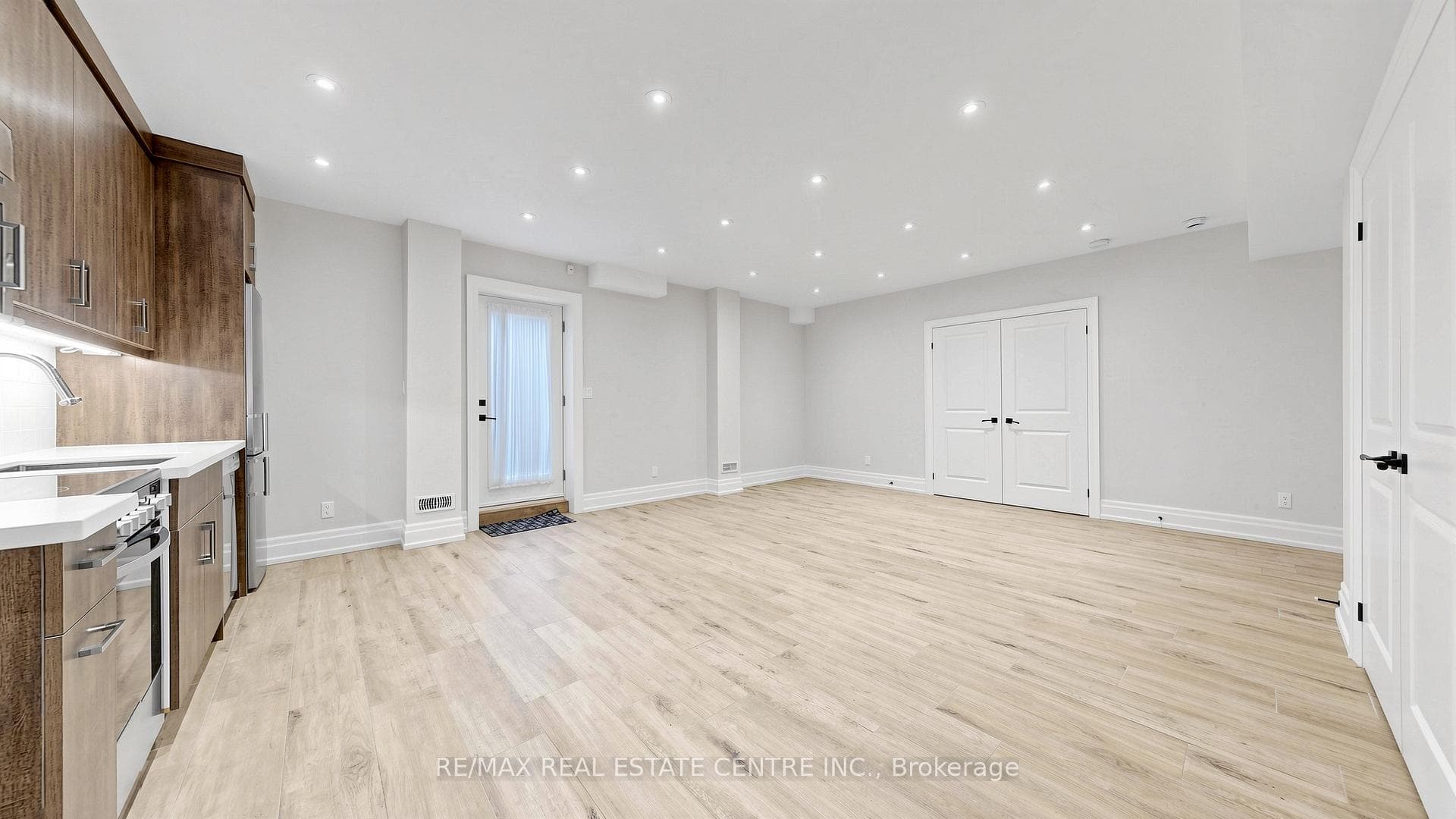 1496 Mansfield Drive - Detached photo 41 of 50 in Oakville, Ontario