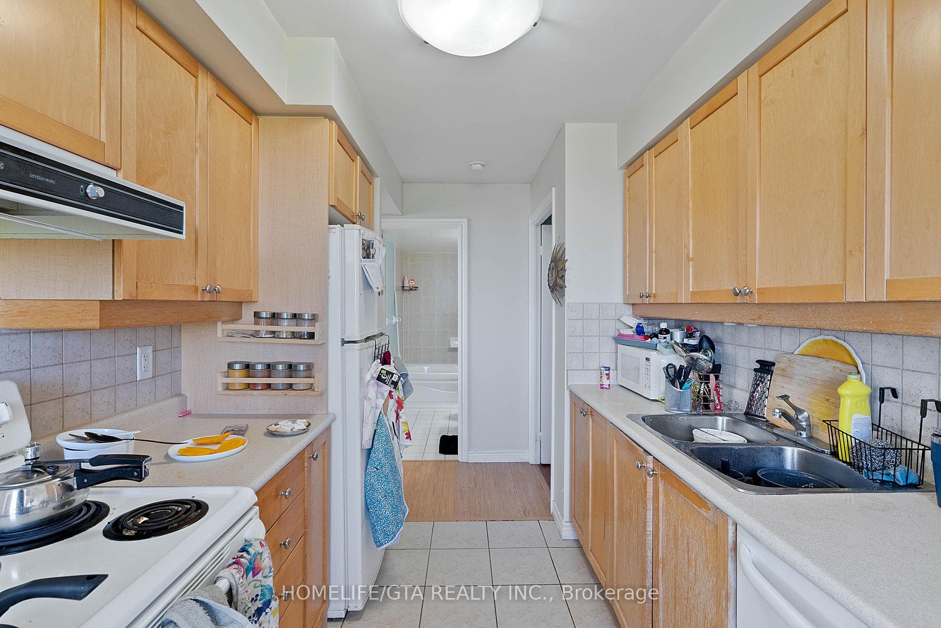 710 Humberwood Boulevard Unit 1112 - Condo photo 17 of 39 in Etobicoke (West Mall / Rexdale), Ontario