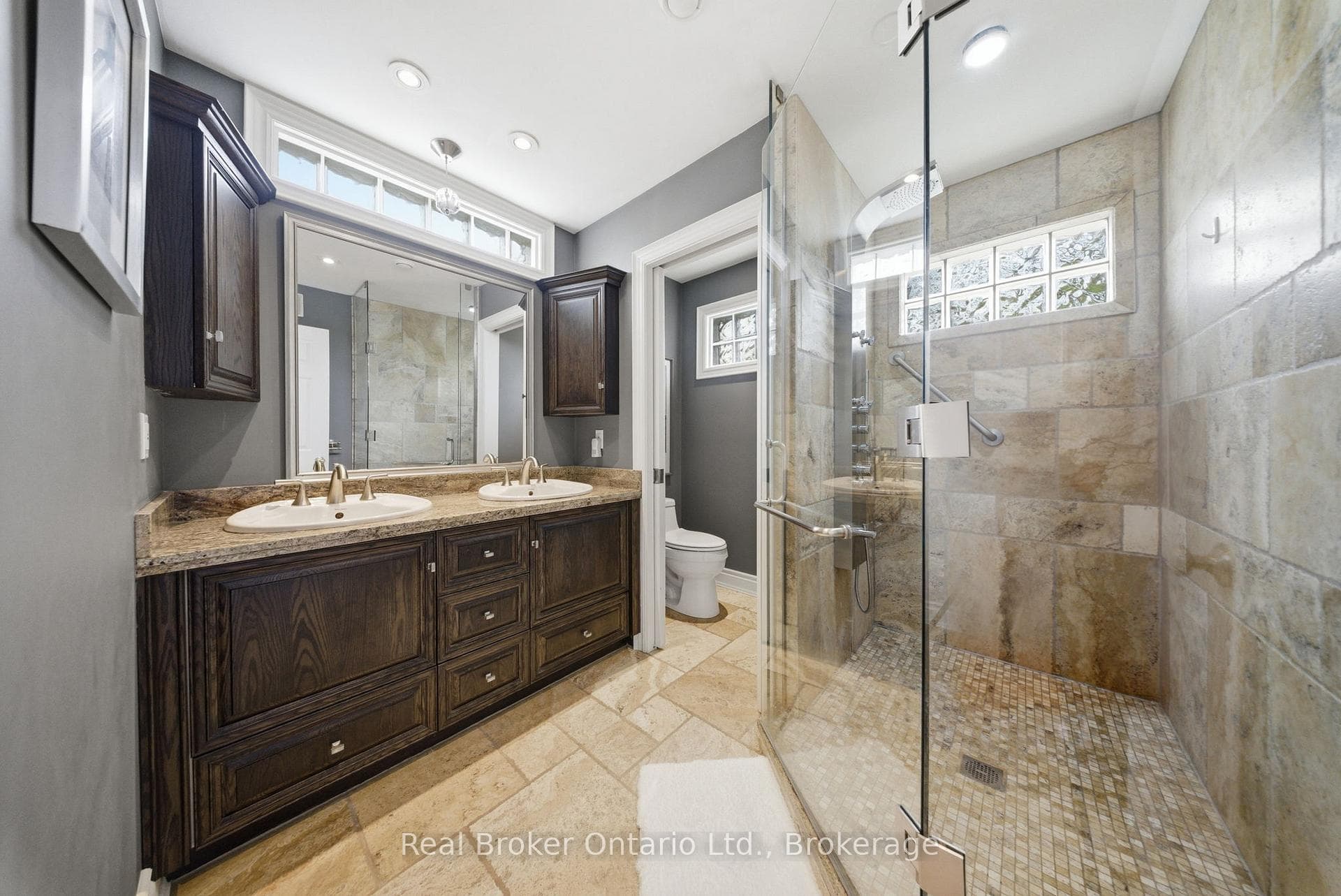 383 North Shore Boulevard - Detached photo 24 of 46 in Burlington, Ontario