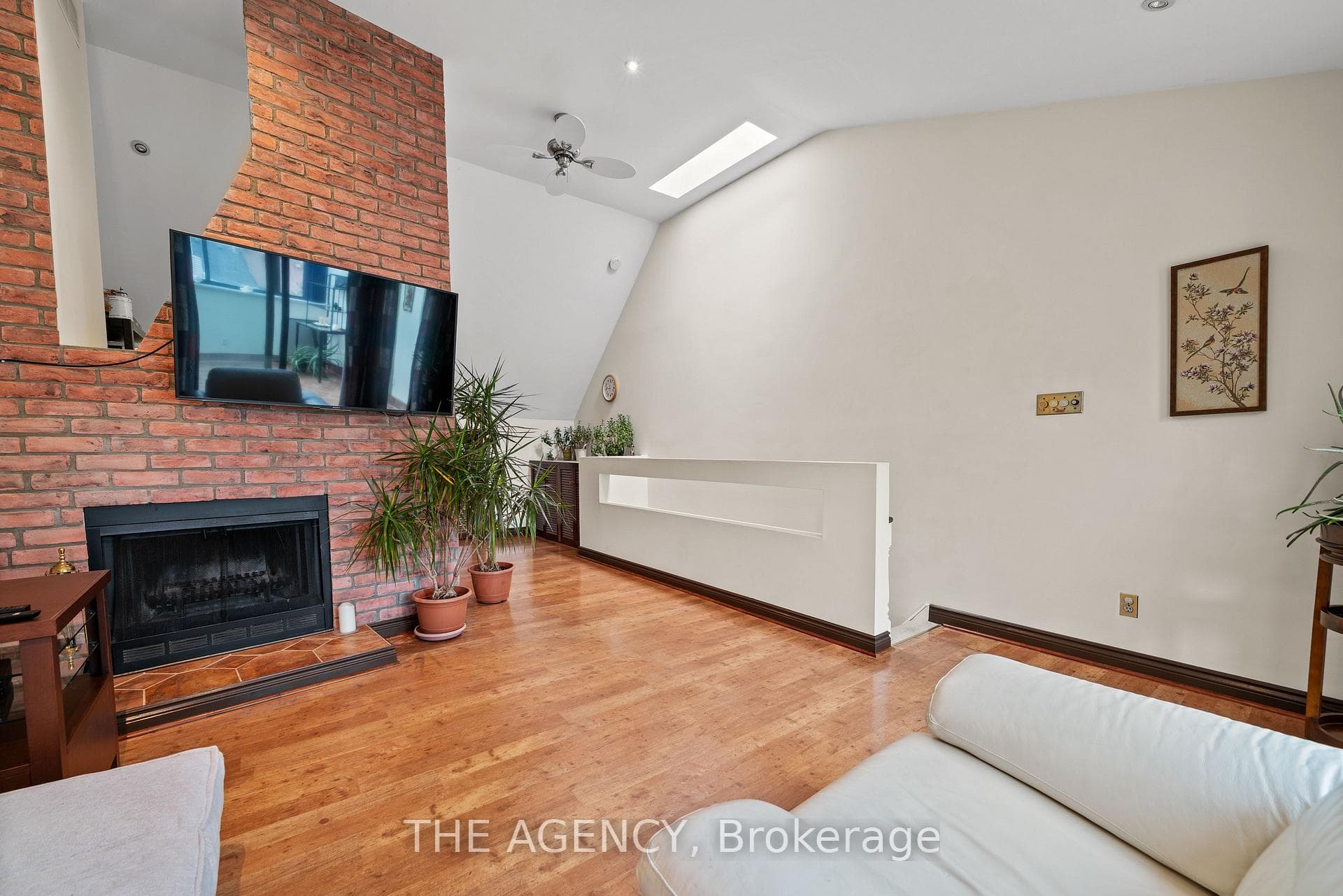 111 Seaton Street - Detached photo 22 of 40 in Regent Park / Cabbagetown / St. James Town, Ontario