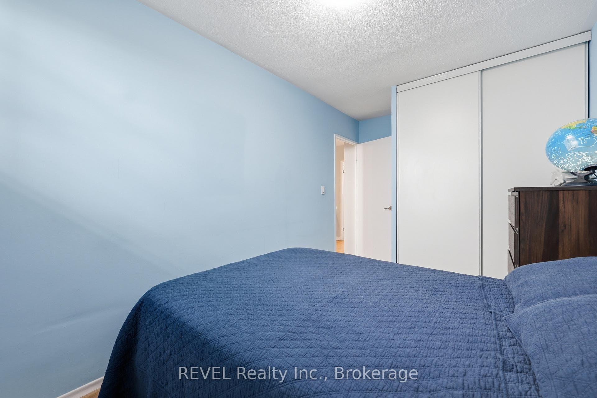 350 Quigley Road Unit 824 - Condo photo 24 of 25 in Hamilton, Ontario