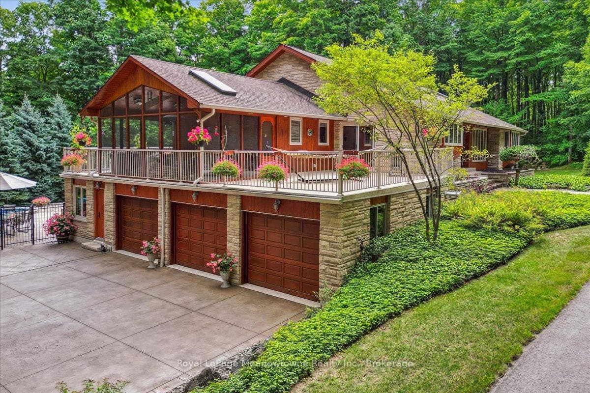 5590 STEELES Avenue - home for sale in Milton, Ontario