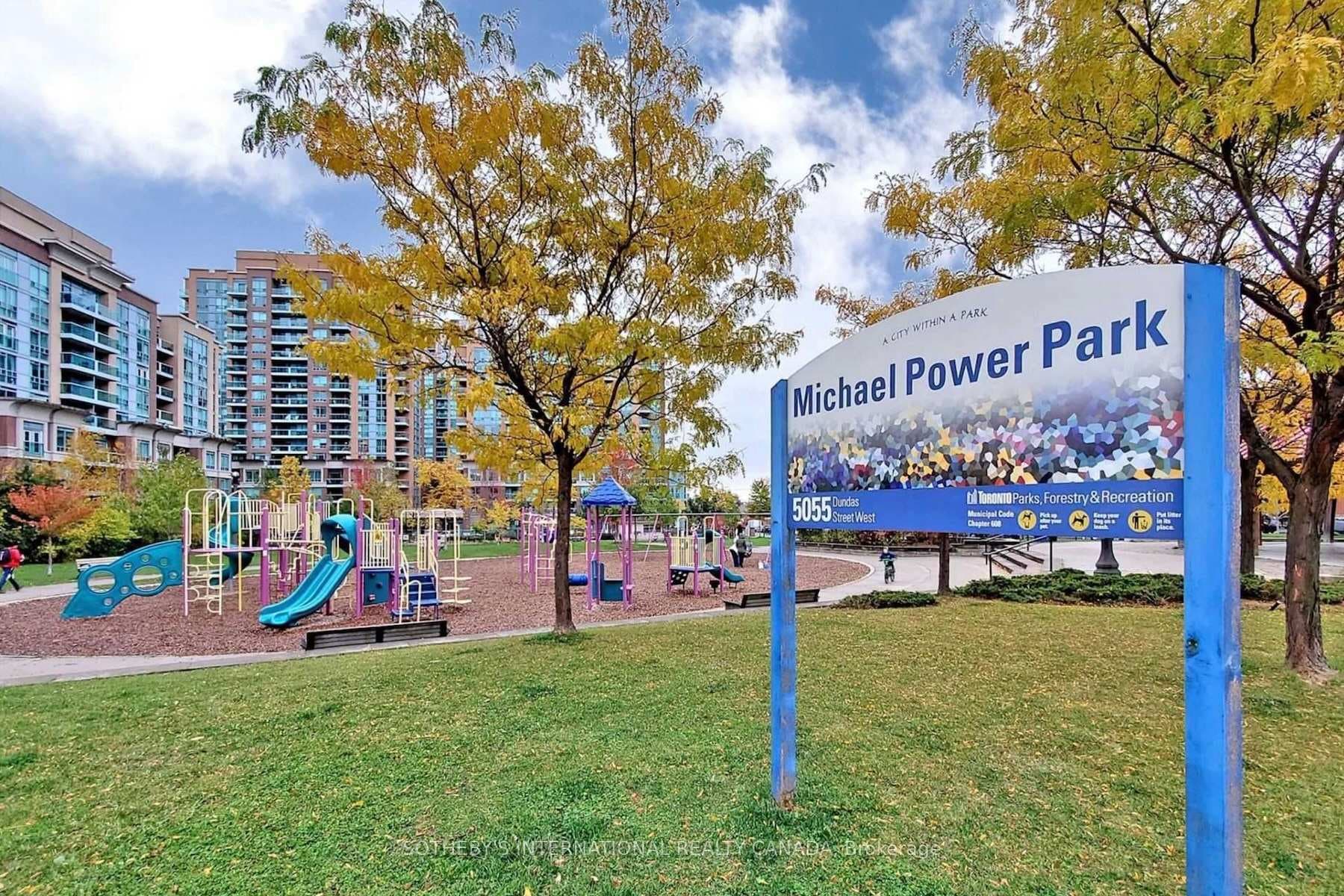 30 Michael Power Place - Condo photo 2 of 49 in Etobicoke (Islington / Rexdale), Ontario