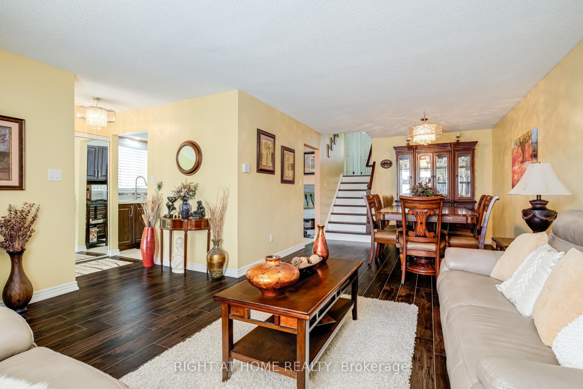 40 Salisbury Circle - Semi-Detached photo 10 of 50 in Brampton, Ontario