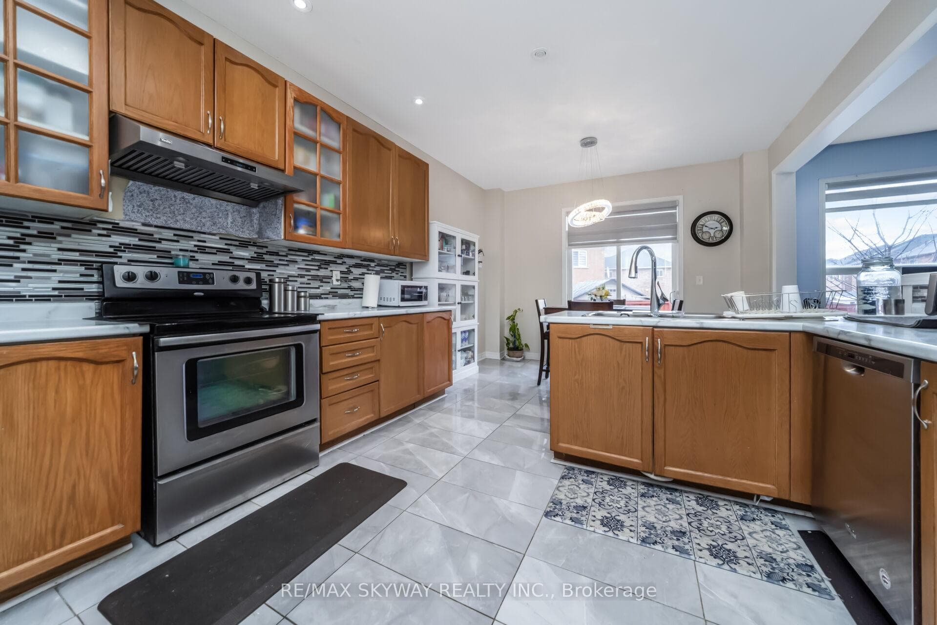54 Sled Dog Road - Detached photo 20 of 50 in Brampton, Ontario
