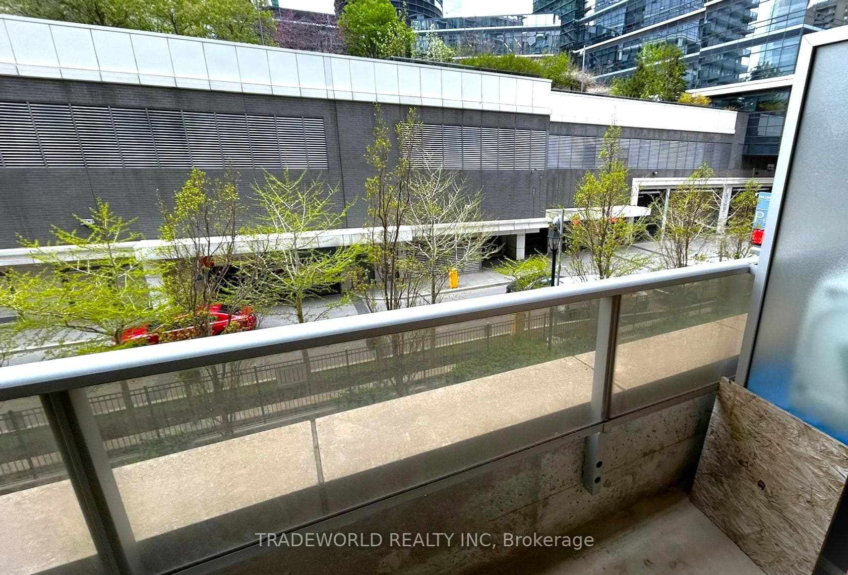 23 Sheppard Avenue Unit 301 - Condo photo 16 of 27 in Willowdale / Newtonbrook, Ontario
