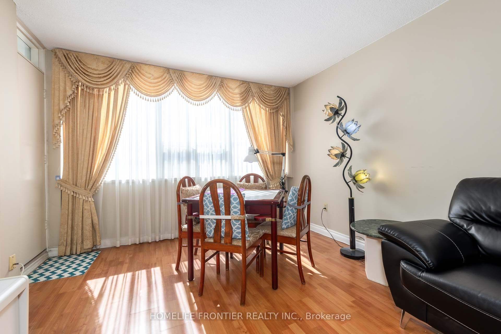 45 Silver Springs Boulevard Unit 706 - Condo photo 5 of 26 in Scarborough Village / Eglinton East, Ontario