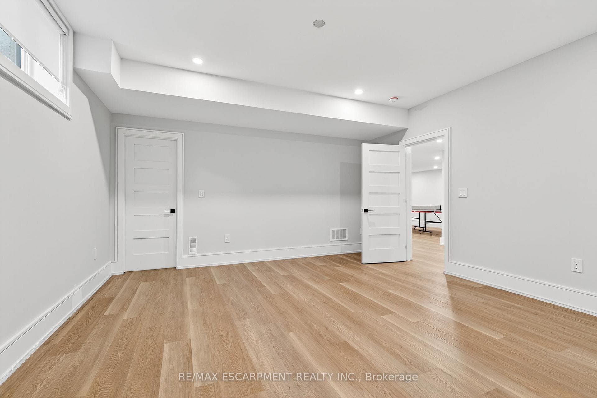 221 Morden Road - Detached photo 35 of 50 in Oakville, Ontario