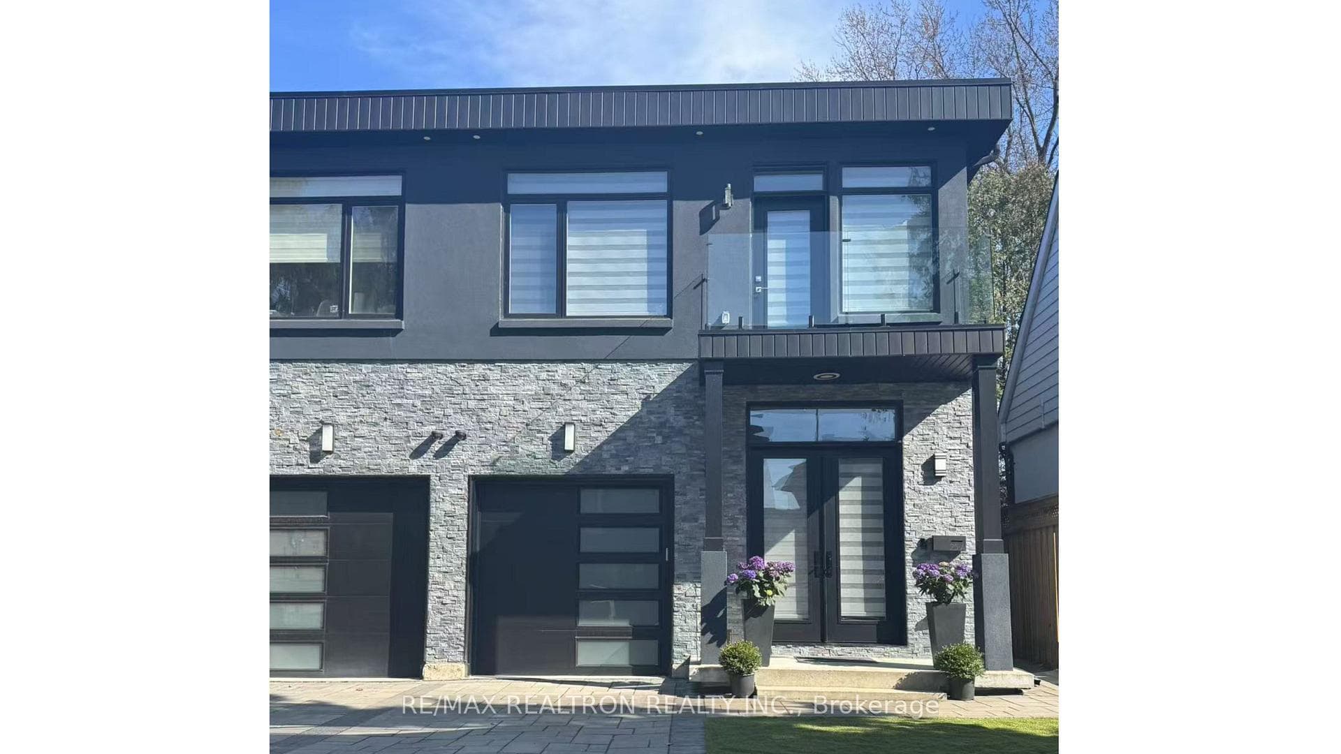 Unit25A Tecumseth Avenue - home for sale in Mississauga, Ontario