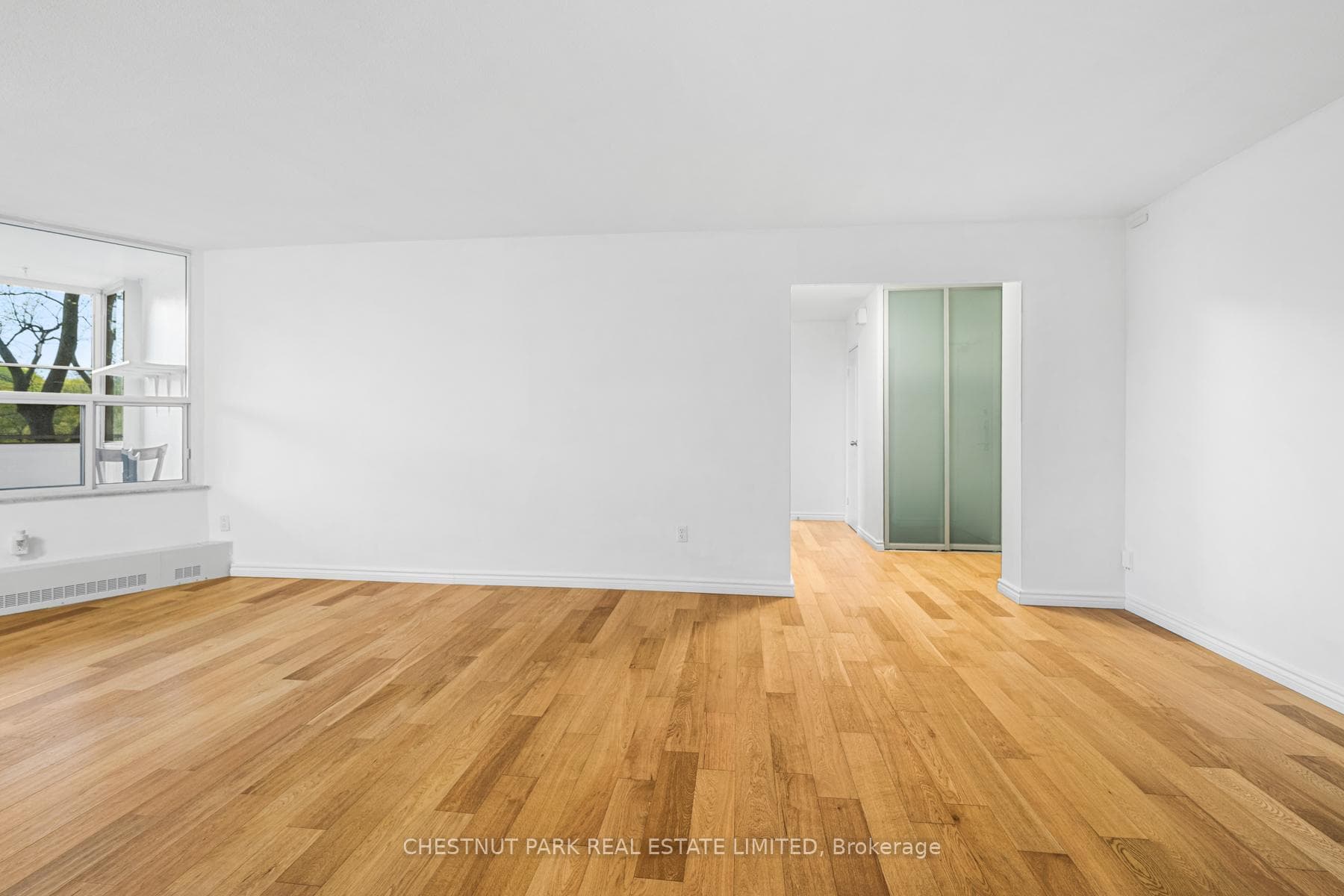 60 Pavane Linkway N/A Unit 206 - Condo photo 18 of 45 in Flemingdon Park / Don Mills, Ontario