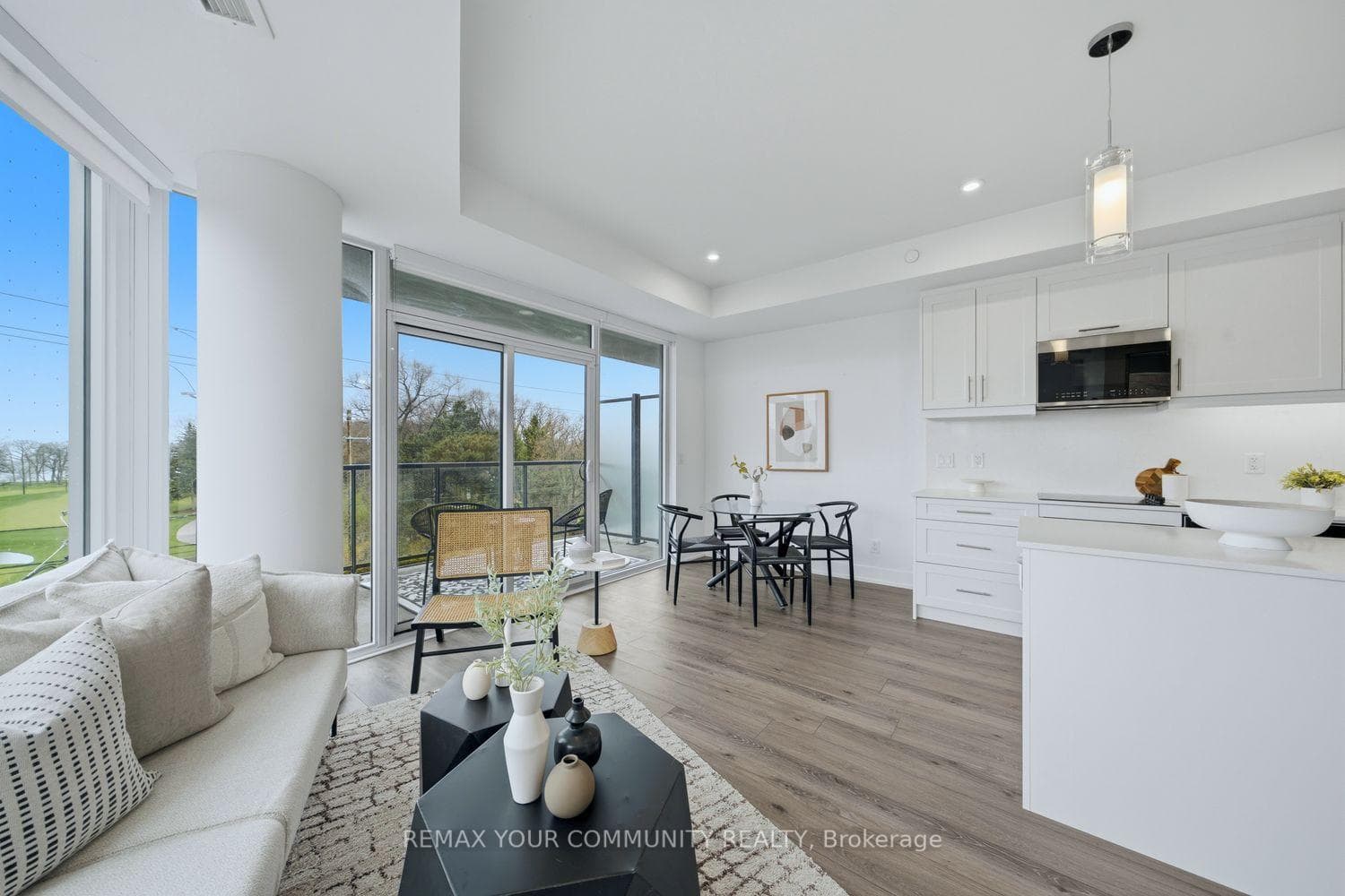 1316 Kingston Road Unit 305 - Condo photo 18 of 47 in Birch Cliff / Cliffside, Ontario