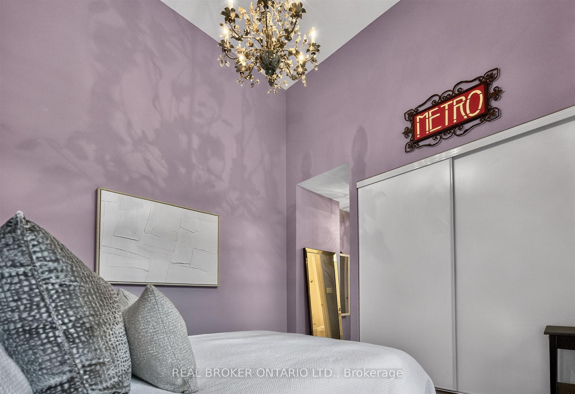 380 Macpherson Avenue Unit 209 - Condo photo 30 of 49 in Annex / Yorkville / Summerhill, Ontario
