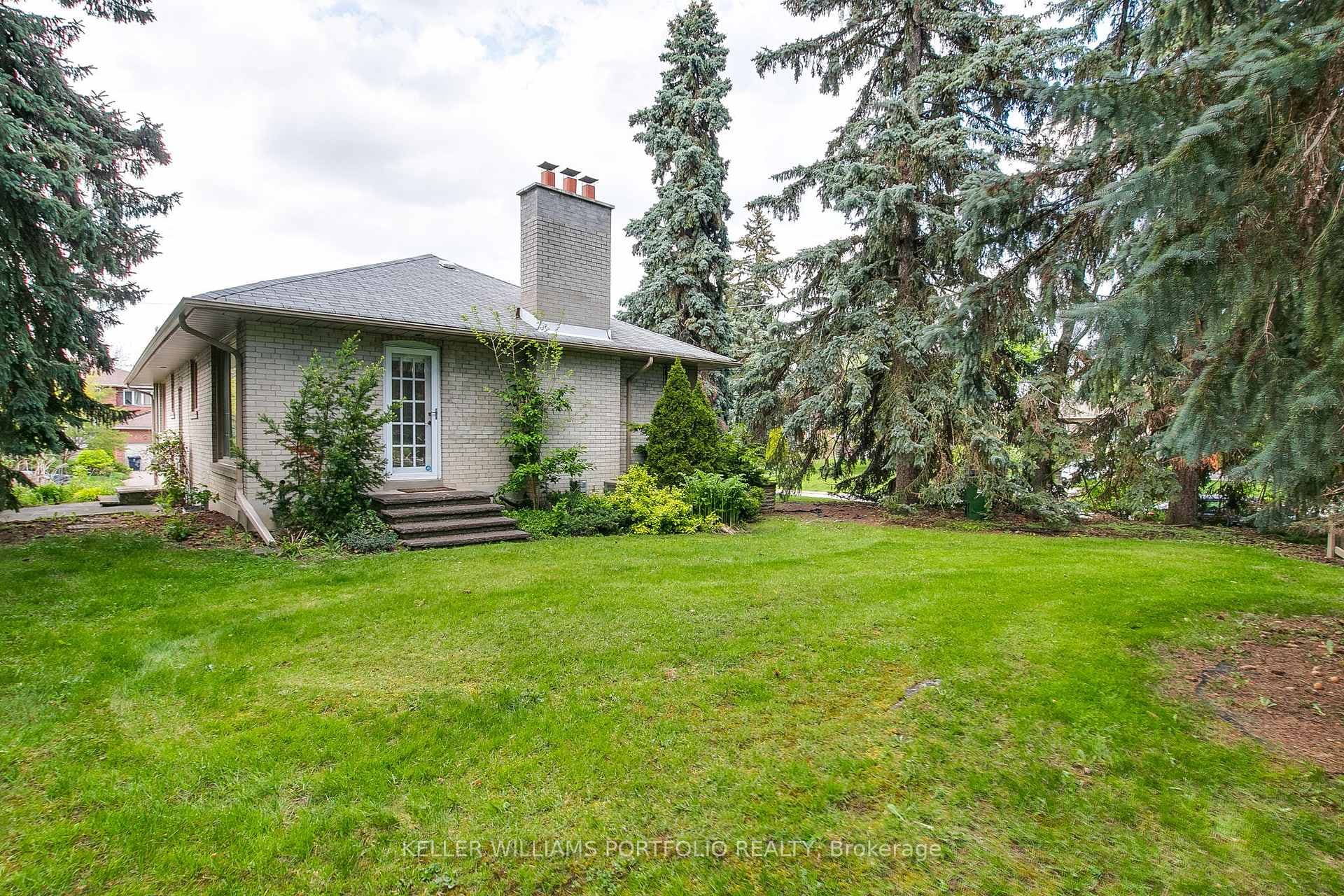 29 Winlock Park - Detached photo 26 of 30 in Willowdale / Newtonbrook, Ontario