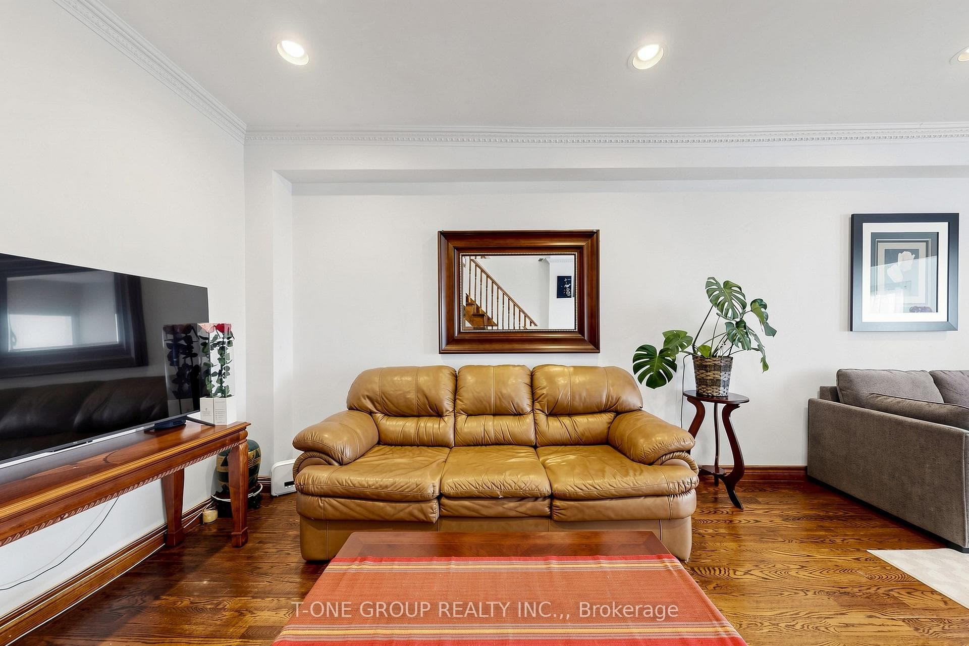41 Madelaine Avenue - Semi-Detached photo 9 of 44 in Birch Cliff / Cliffside, Ontario