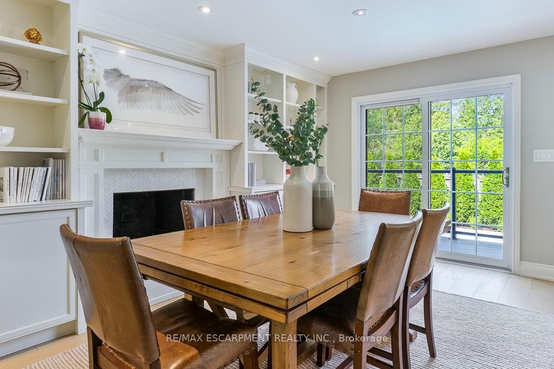 511 Chamberlain Lane - Detached photo 16 of 50 in Oakville, Ontario