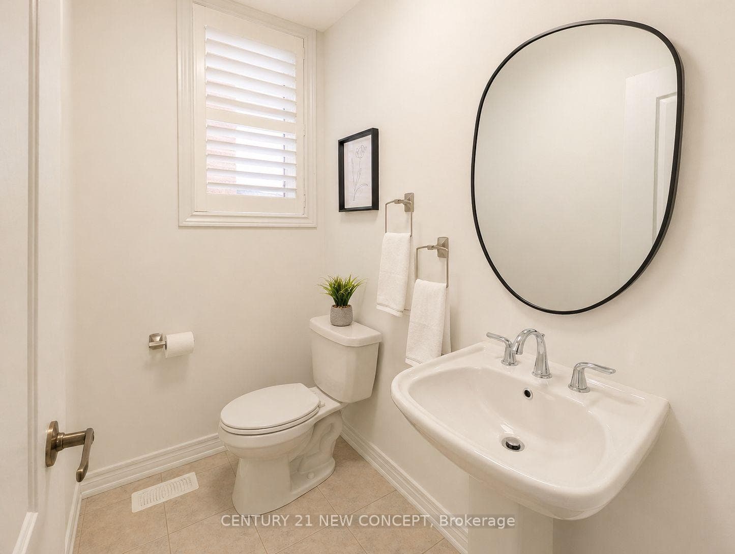 4266 Ryan Lane - Detached photo 6 of 46 in Burlington, Ontario