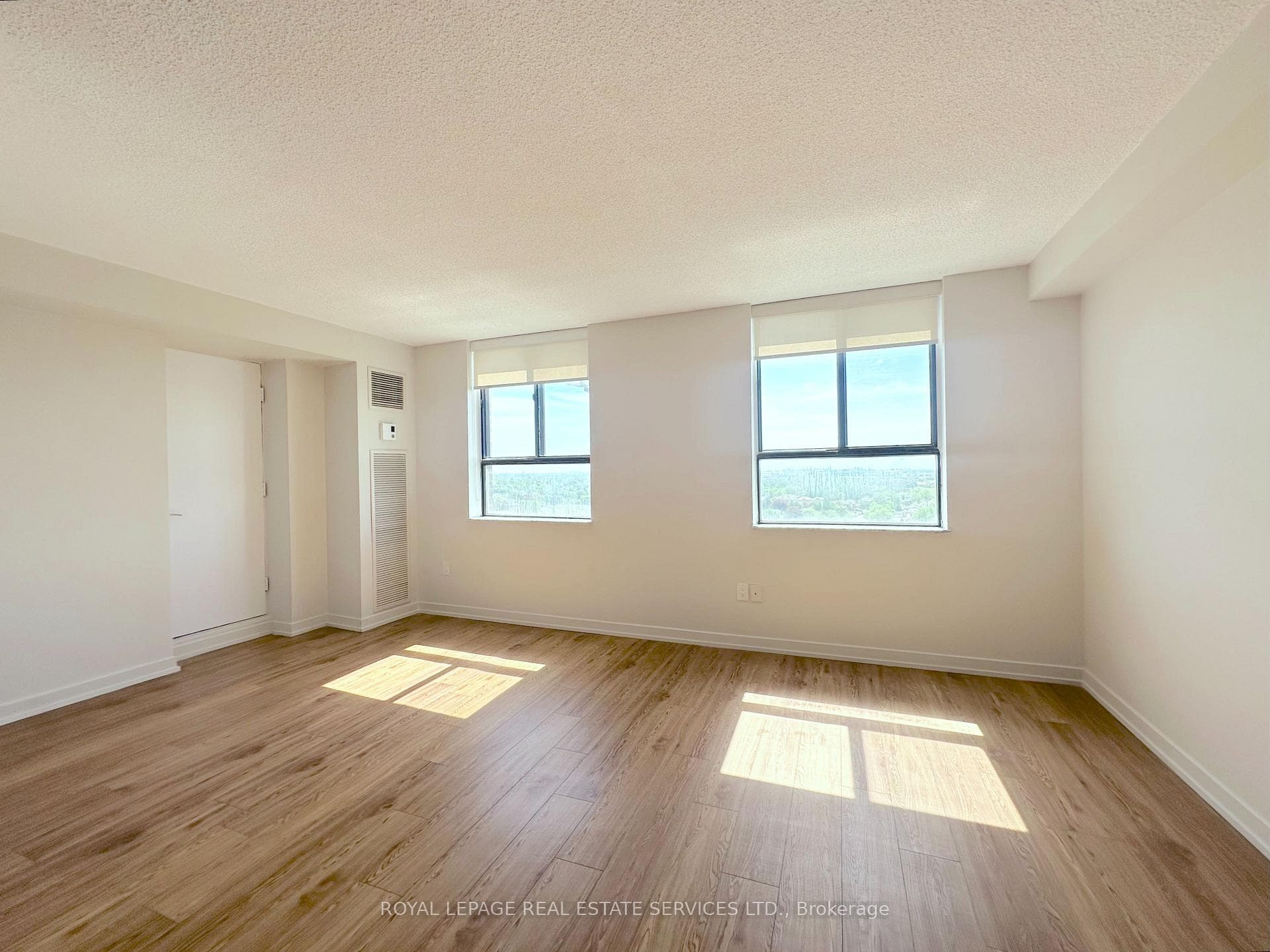 190 Clark Boulevard Unit 1112 - Condo photo 4 of 18 in Brampton, Ontario