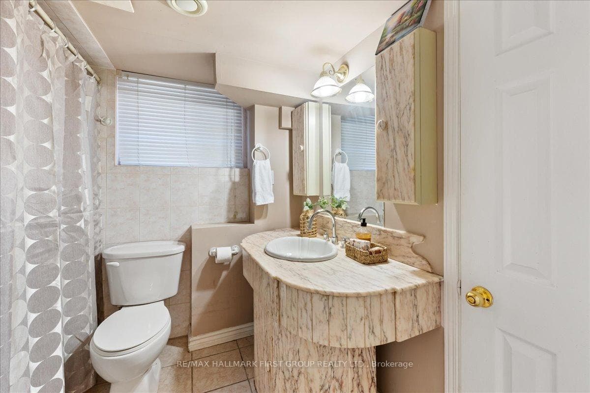 2690 Islington Avenue - Detached photo 32 of 45 in Etobicoke (West Mall / Rexdale), Ontario