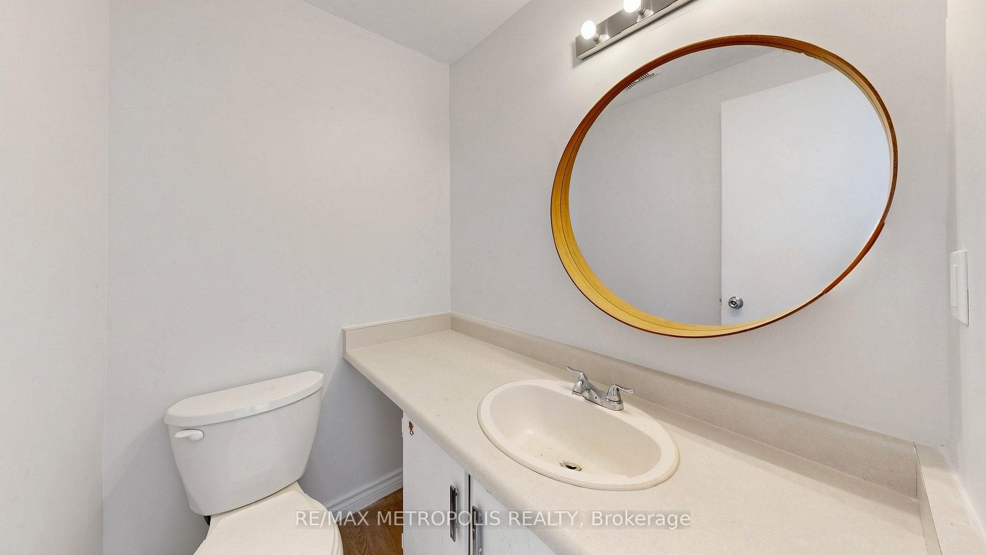 11 Livonia Place Unit 18 - Condo photo 26 of 50 in Scarborough (West Hill / Highland Creek), Ontario