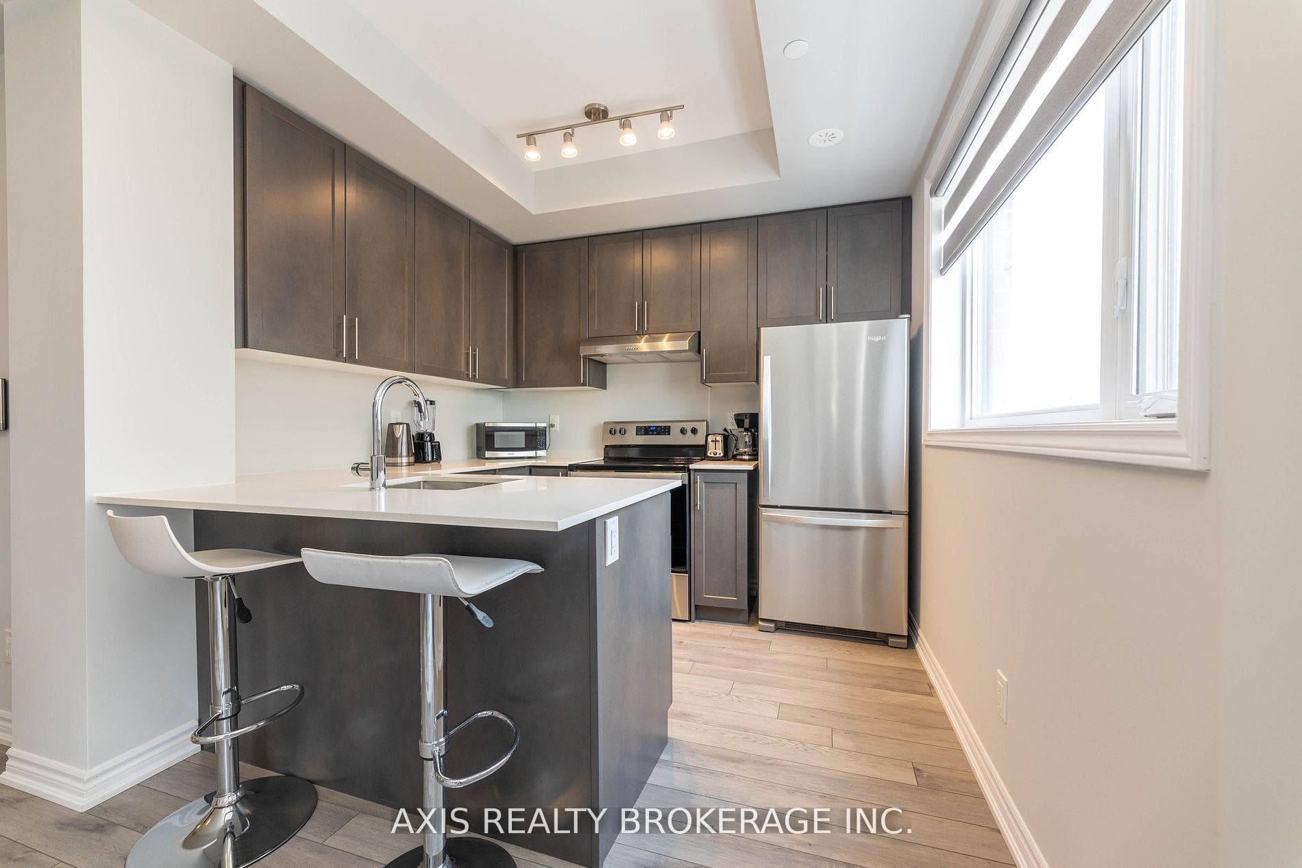 349 Wheat Boom Drive Unit 324 - Condo photo 12 of 27 in Oakville, Ontario