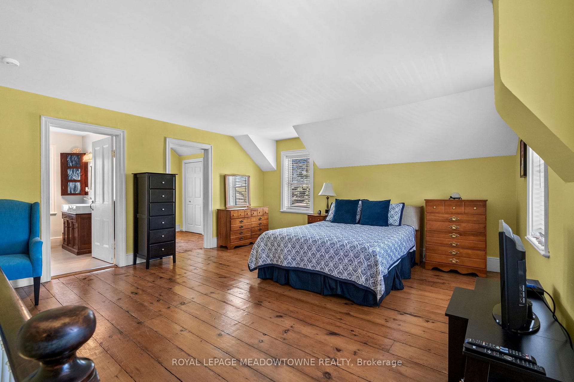 272 Pine Street - Detached photo 21 of 32 in Milton, Ontario