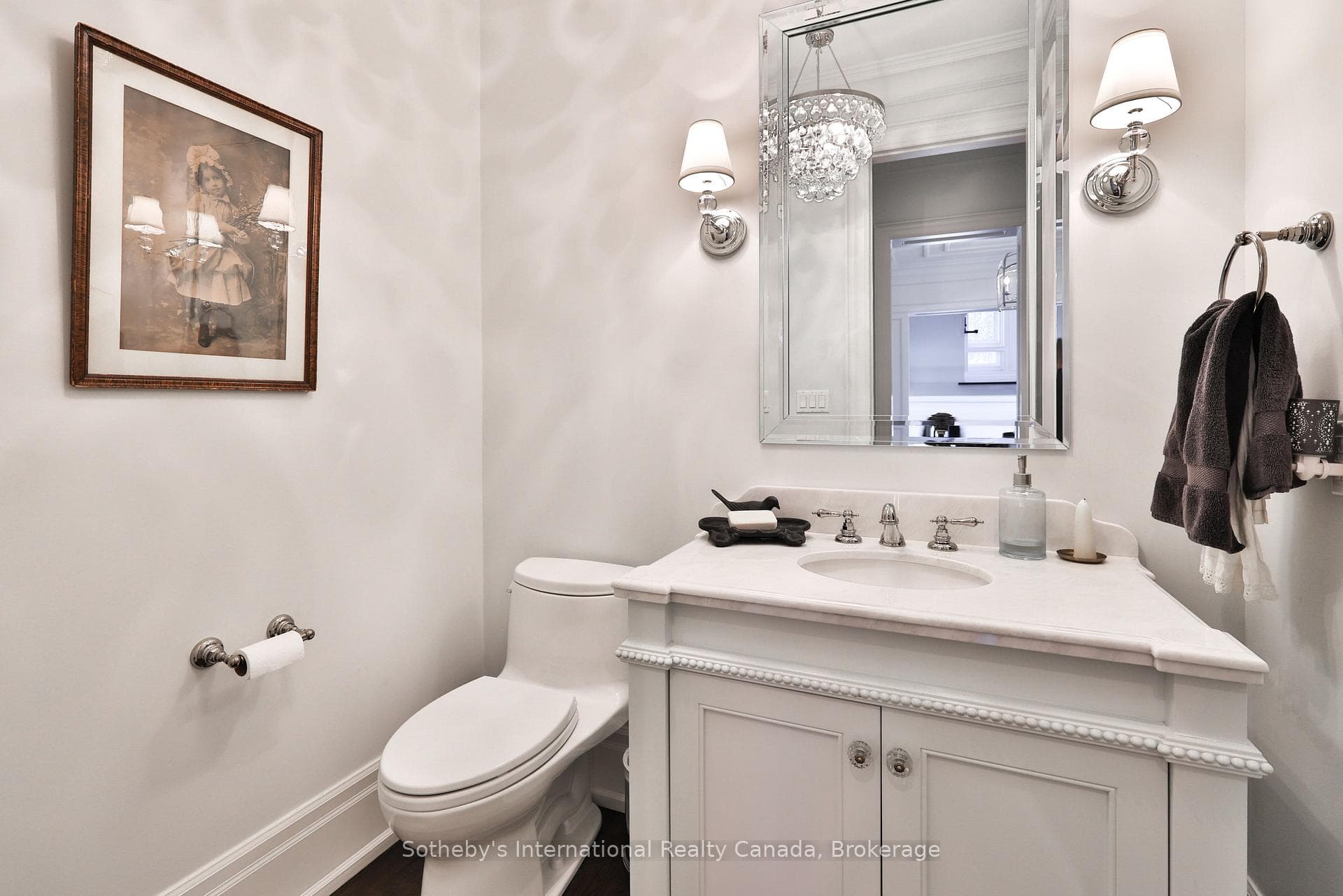 1497 Lakeshore Road - Detached photo 16 of 50 in Oakville, Ontario