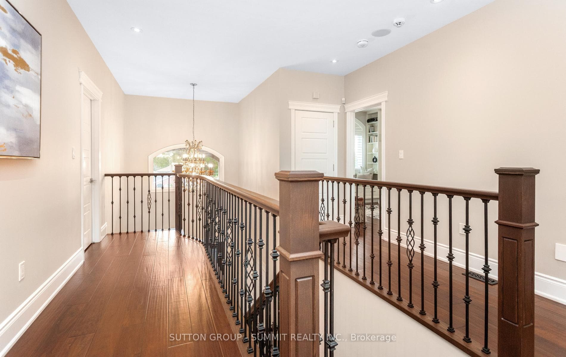 121 Ringwood Road - Detached photo 23 of 49 in Oakville, Ontario