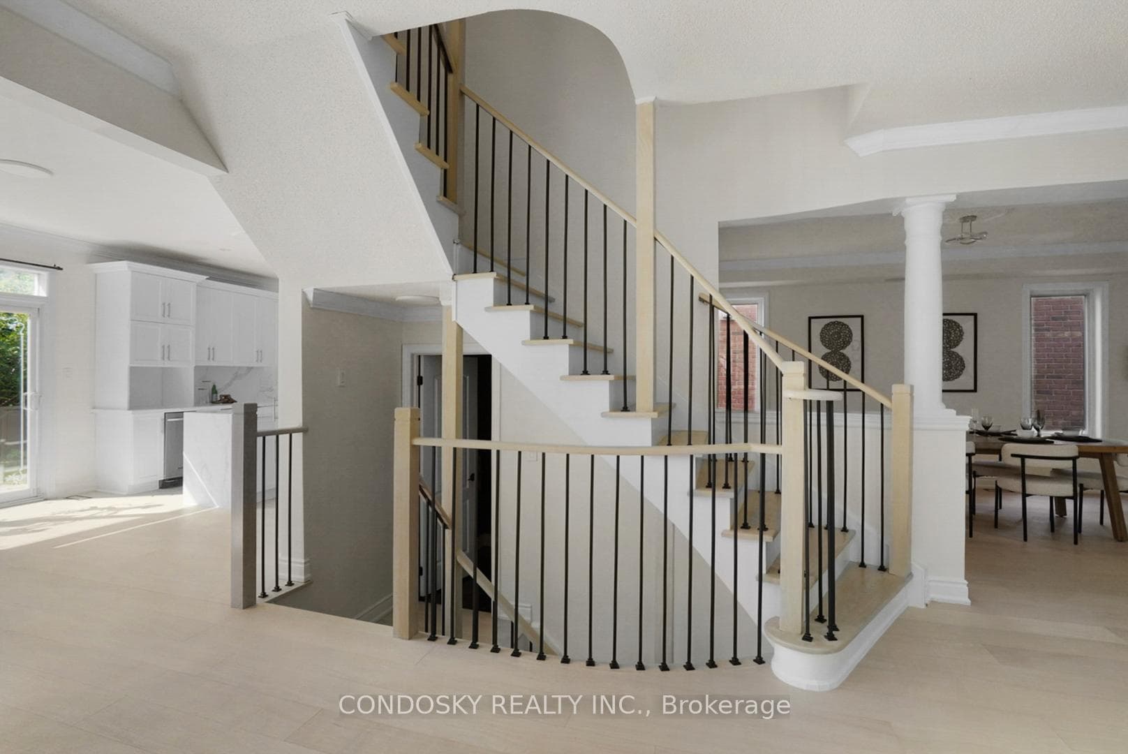 3322 Fox Run Circle - Detached photo 5 of 50 in Oakville, Ontario