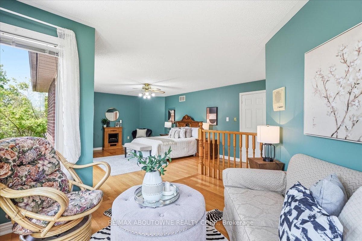 2055 Blacksmith Lane - Detached photo 26 of 49 in Oakville, Ontario