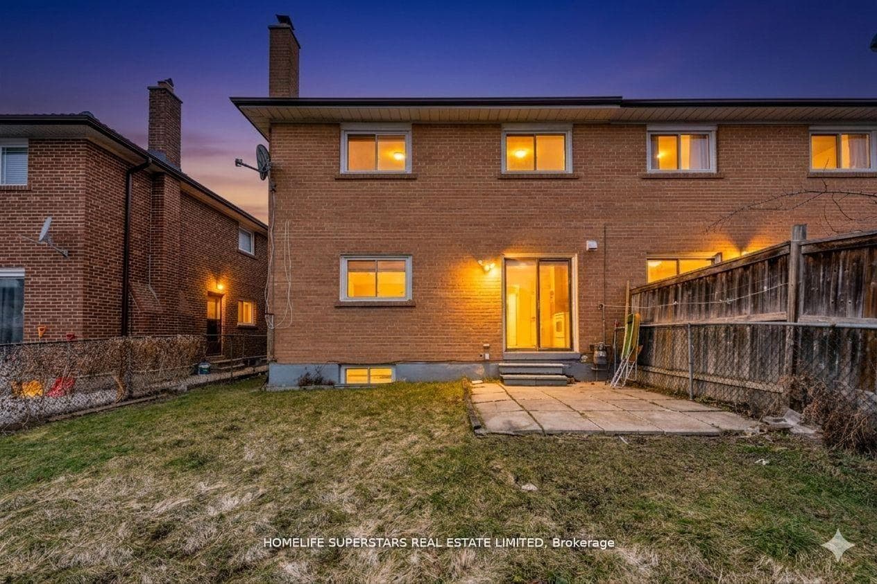 306 Royal Salisbury Way - Semi-Detached photo 22 of 22 in Brampton, Ontario