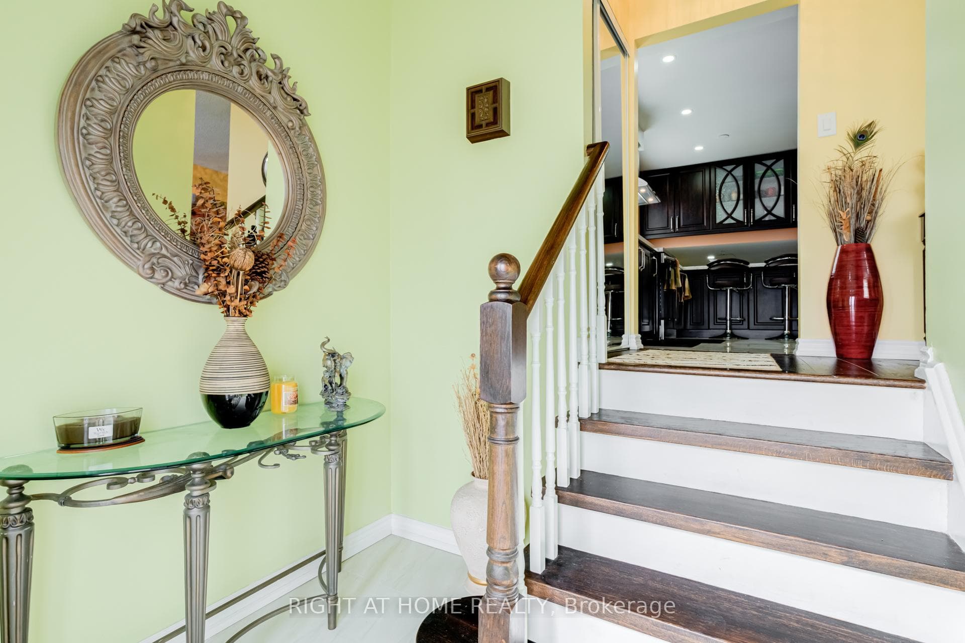 40 Salisbury Circle - Semi-Detached photo 6 of 50 in Brampton, Ontario