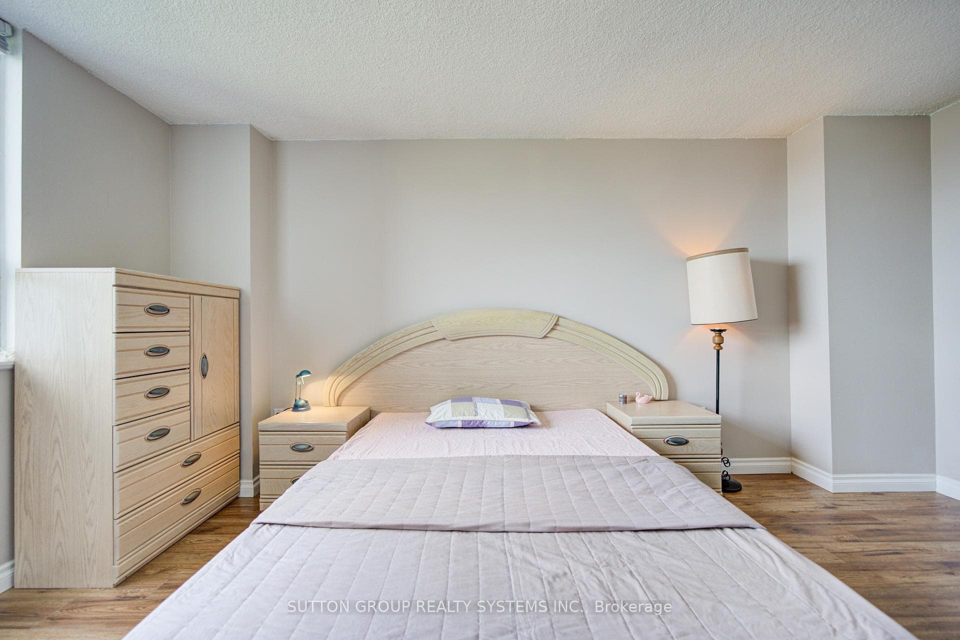10 Muirhead Road Unit 806 - Condo photo 23 of 45 in Hillcrest Village / Bayview Village, Ontario