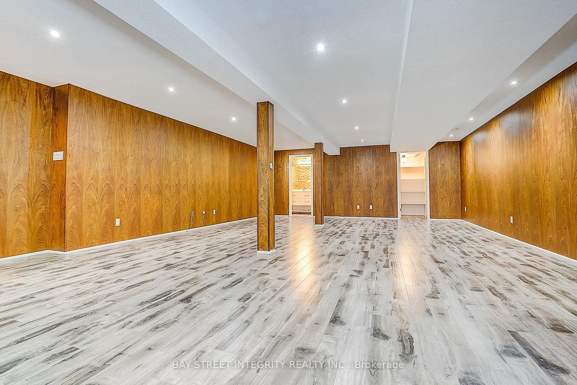 46 Caravan Drive - Detached photo 32 of 43 in Don Mills / Parkwoods / Victoria Village, Ontario