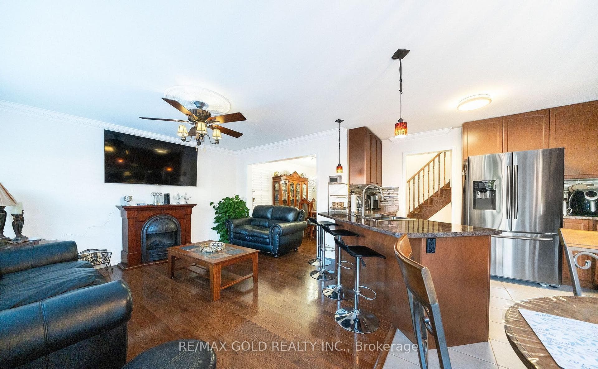 1035 SAVOLINE Boulevard - Detached photo 15 of 44 in Milton, Ontario