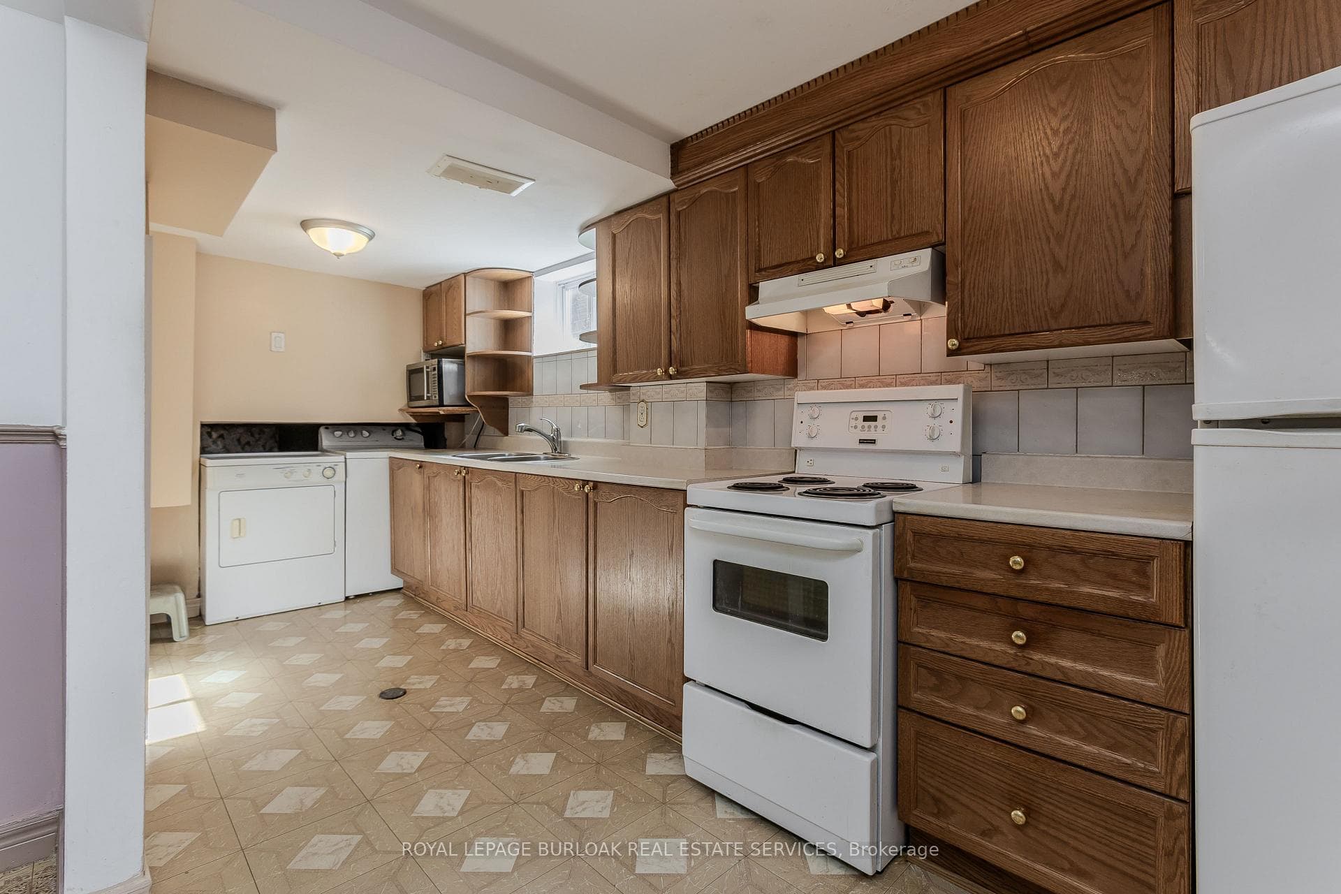 3118 Centennial Drive - Detached photo 28 of 39 in Burlington, Ontario