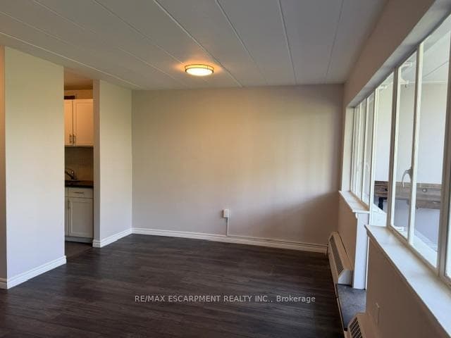 107 St. Joseph's Drive Unit 404 - Condo photo 7 of 29 in Hamilton, Ontario