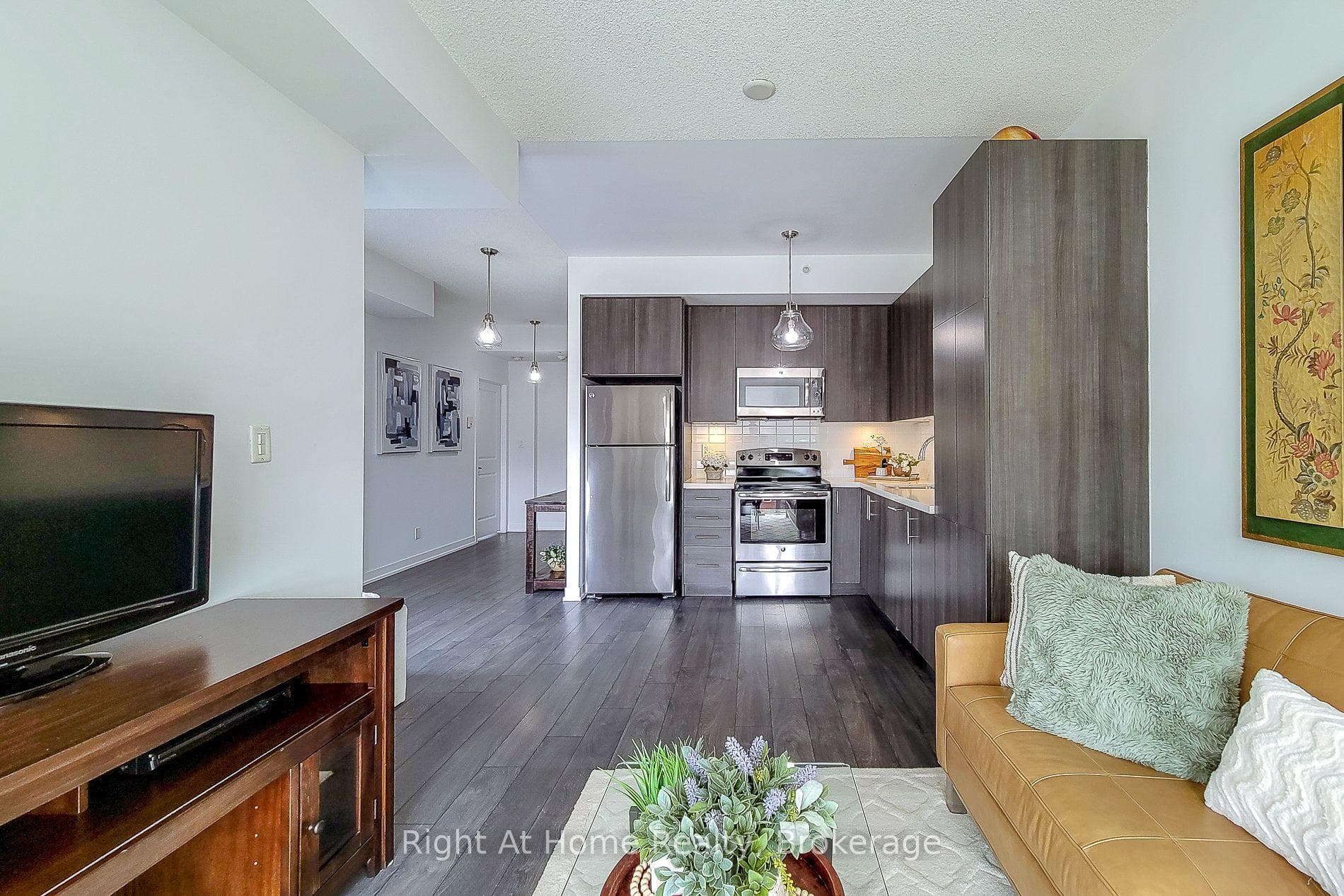 1284 Guelph Line Unit 318 - Condo photo 12 of 38 in Burlington, Ontario