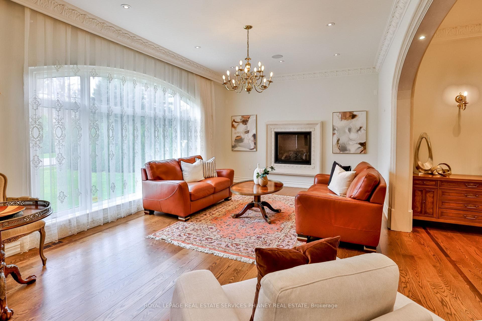 1511 Broadmoor Avenue - Detached photo 7 of 50 in Mississauga, Ontario